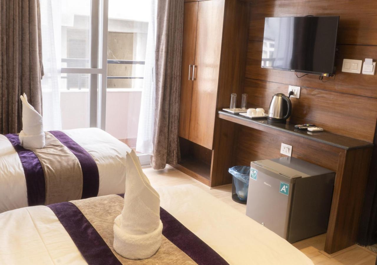 Hotel New Era Katmandu Eksteriør billede