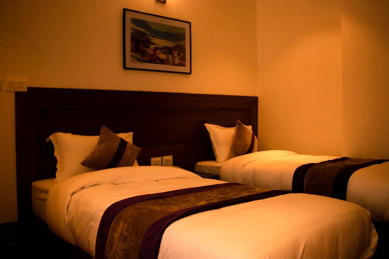 Hotel New Era Katmandu Eksteriør billede