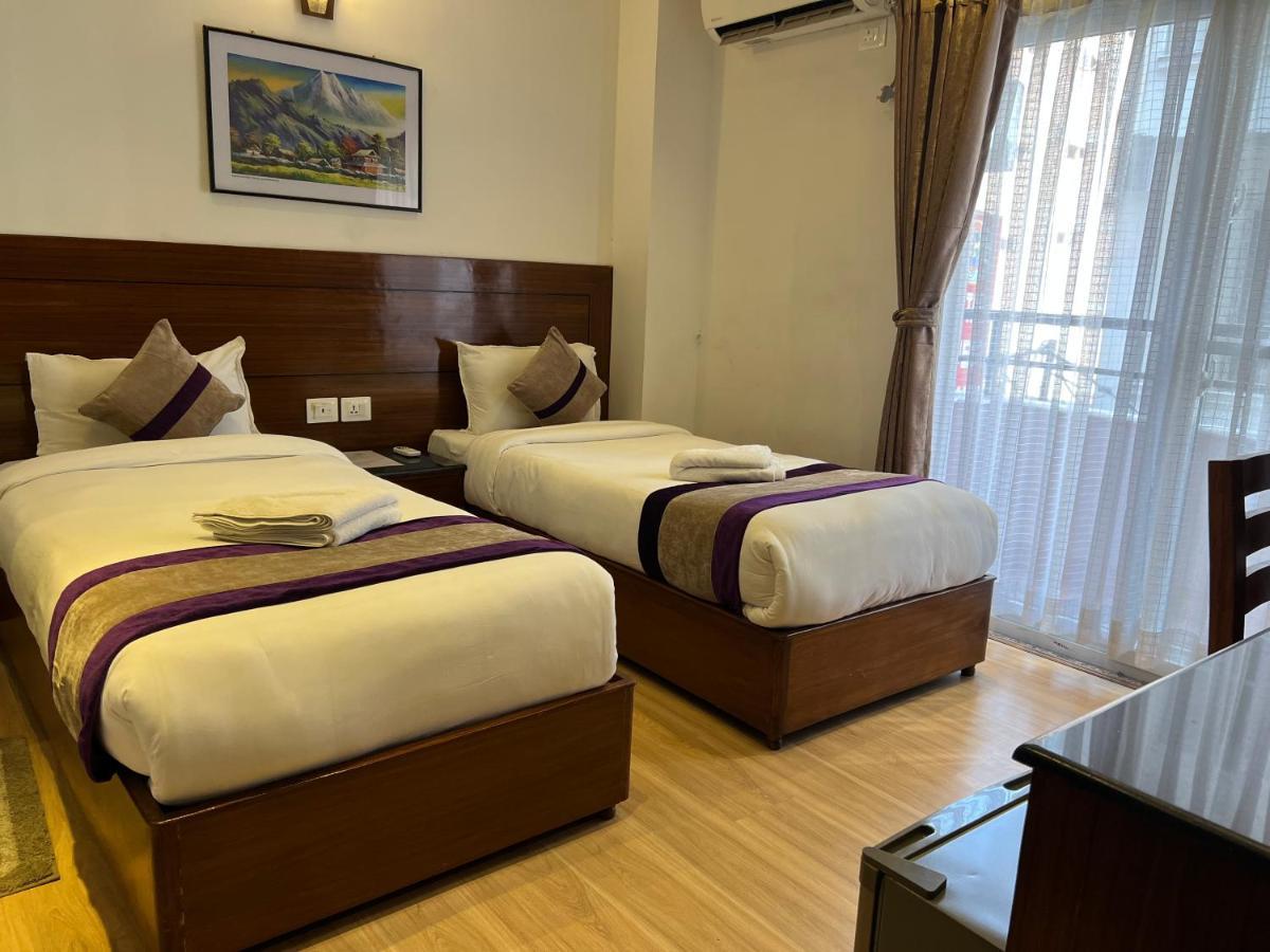 Hotel New Era Katmandu Eksteriør billede